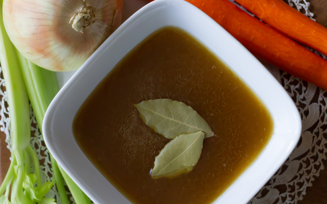 4 Ways Bone Broth Makes Your Life Better