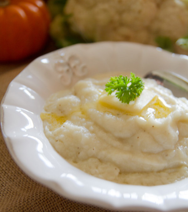 Paleo Mashed Potatoes (aka Cauliflower Mash)